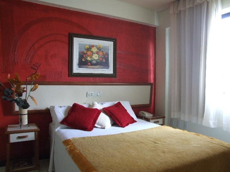 Hotel Oceania Eunapolis Ruang foto