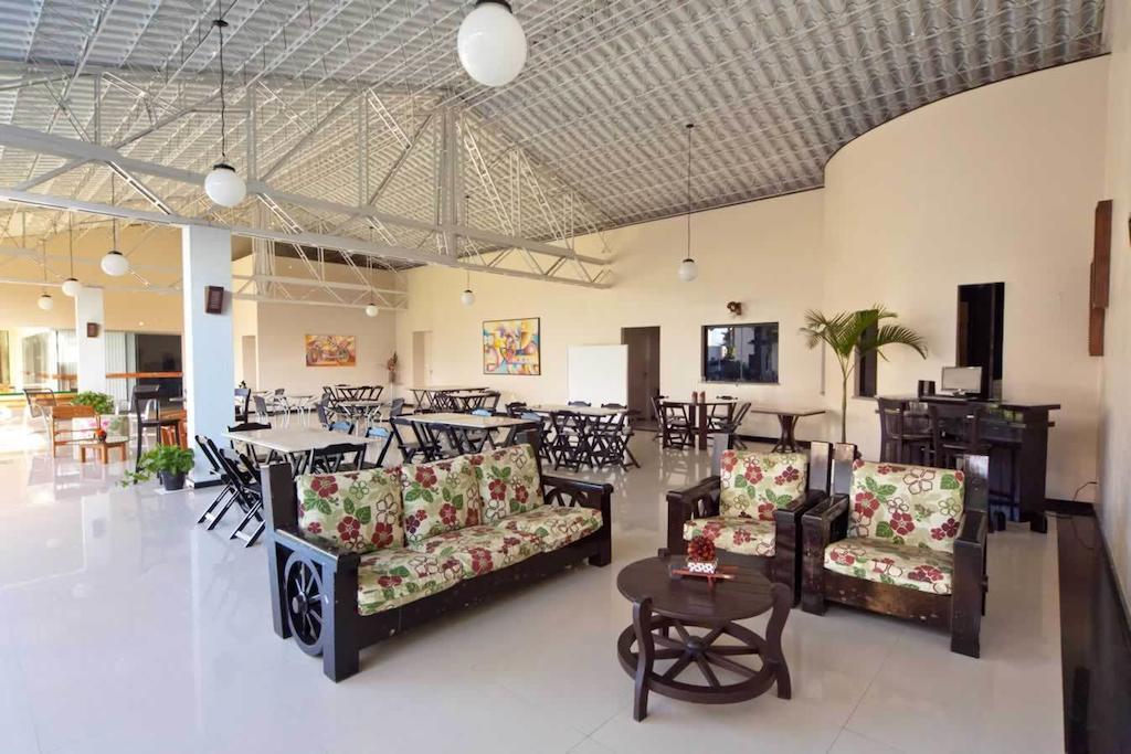 Hotel Oceania Eunapolis Bagian luar foto